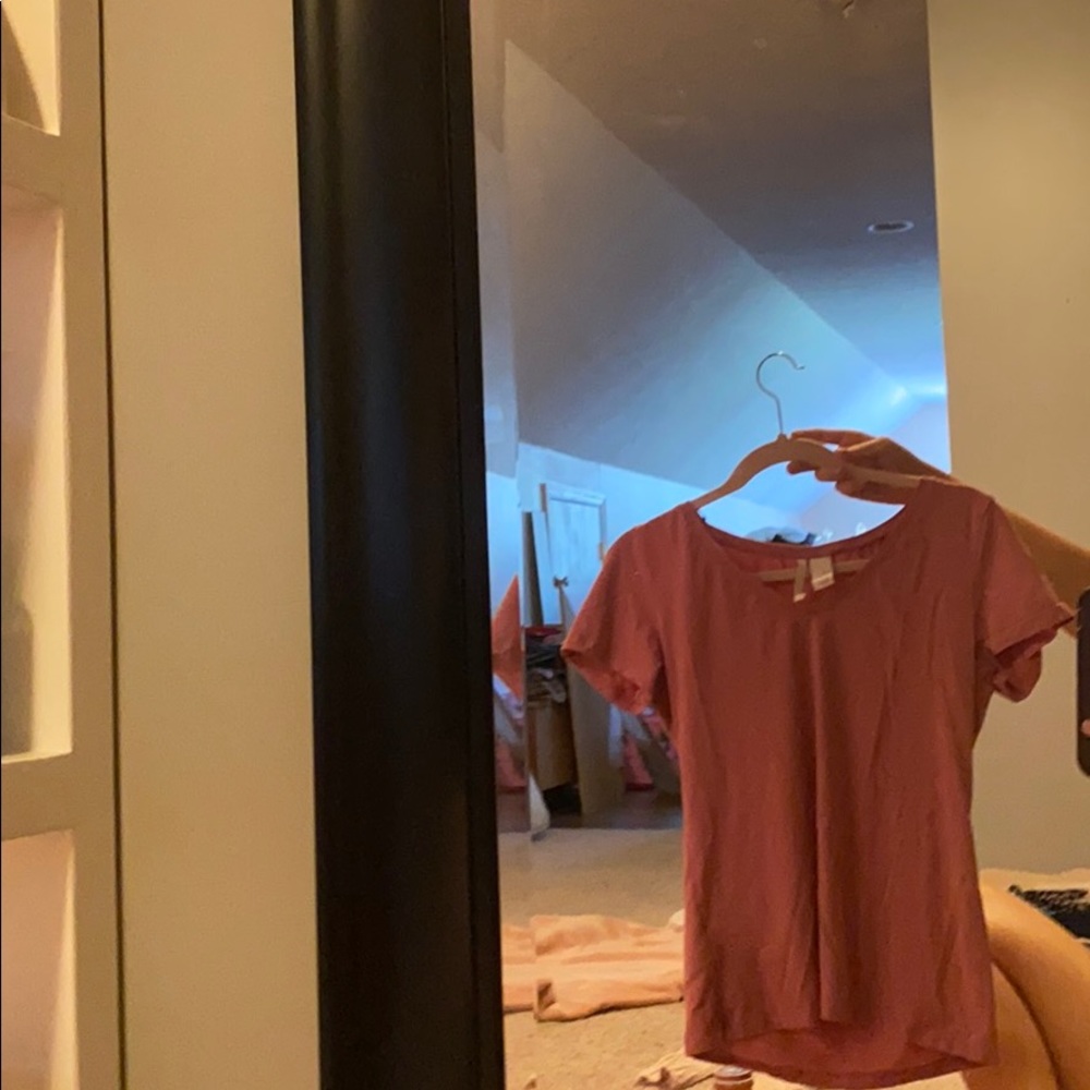 Light pink tshirt